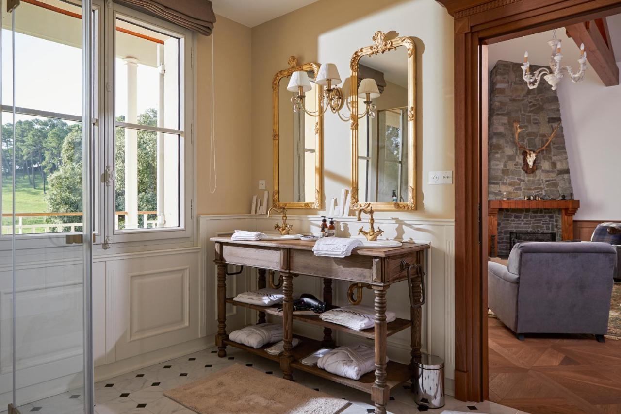 Chateau De Clotte & Suites Les Salles-de-Castillon 外观 照片